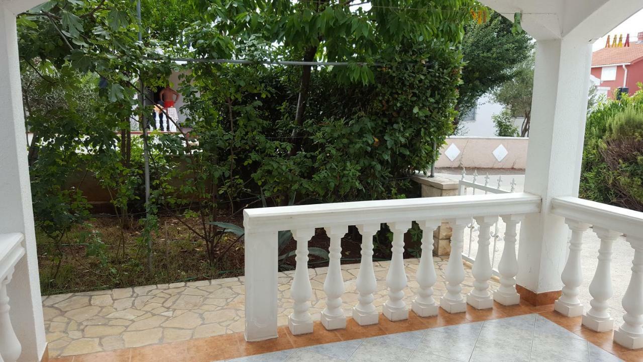 Apartments Marijeta Vir Extérieur photo