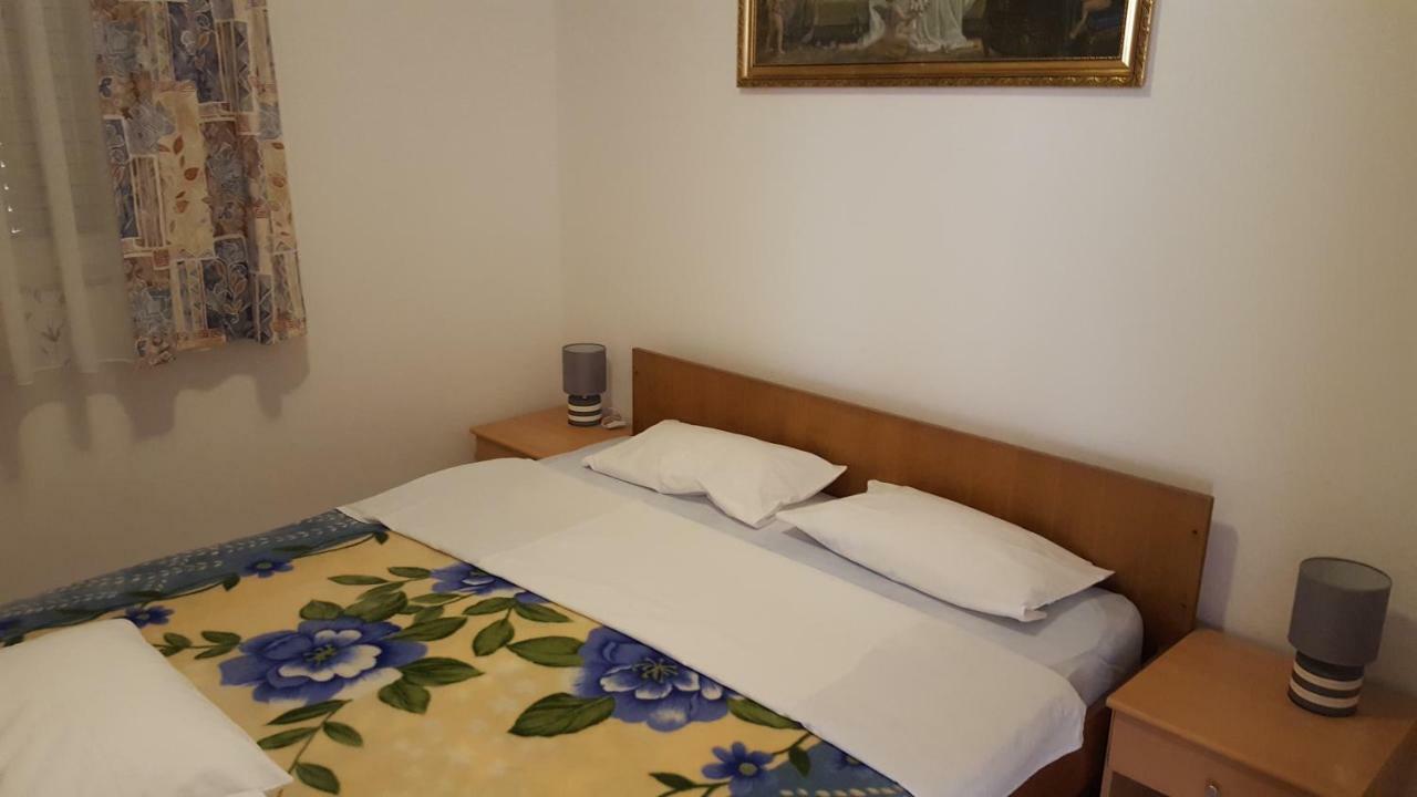 Apartments Marijeta Vir Extérieur photo